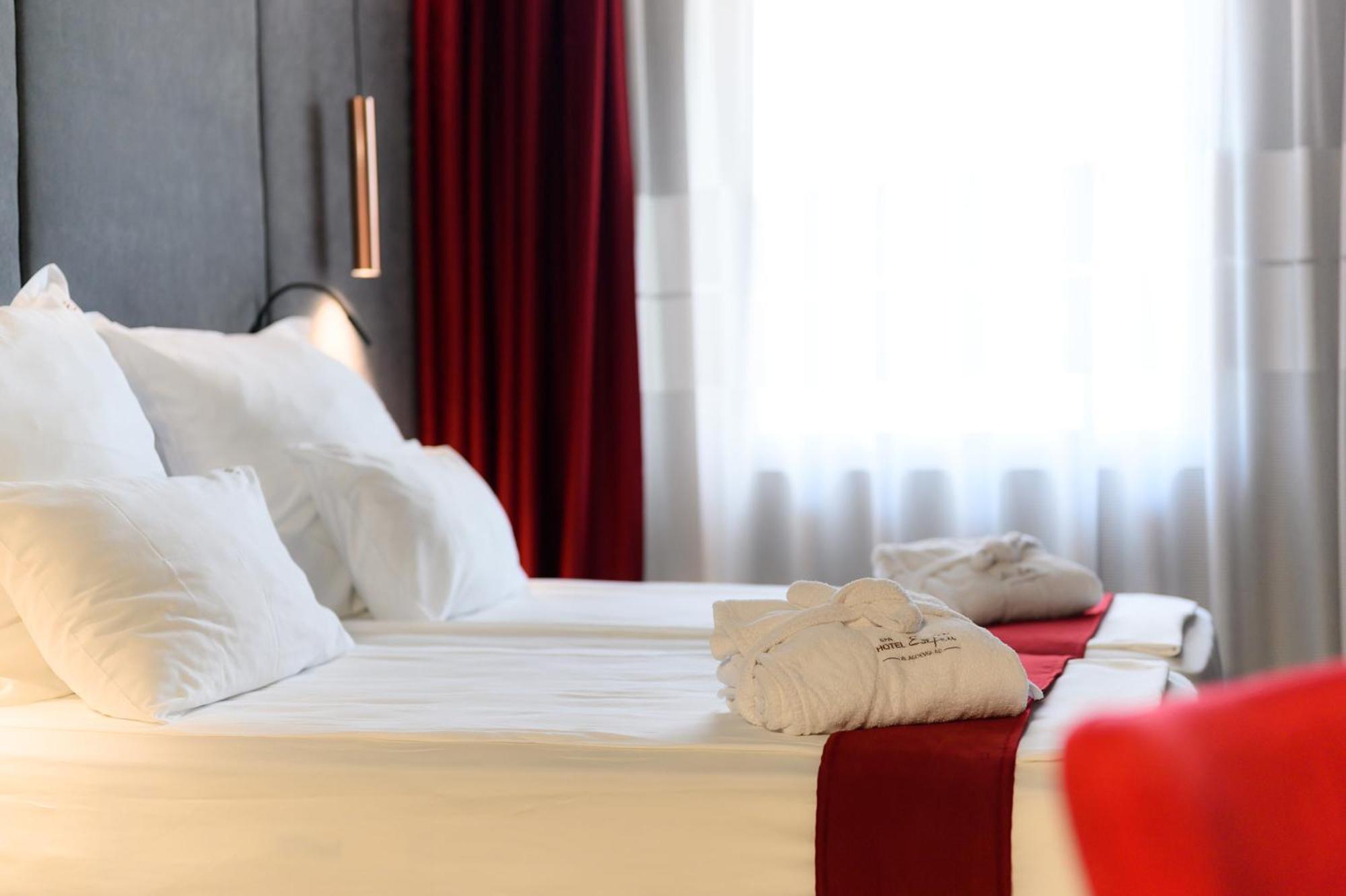 Hotel Ezeretz 4*